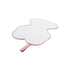 Bear-shaped travel changing mat in Geome pink