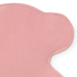 Bear-shaped travel changing mat in Geome pink