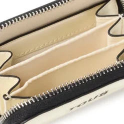 Beige Change purse New Dorp