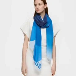 Blue Foulard TOUS Blurry Bear