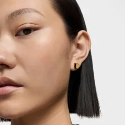 Gold tulip Earrings with onyx TOUS 1950