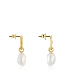 Hold Oval short gold Earrings with cultured pearls