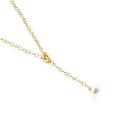 Hold Oval short gold Necklace with cultured pearl