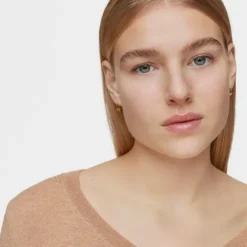 Hoop earrings with 18kt gold plating over silver and motif TOUS MANIFESTO