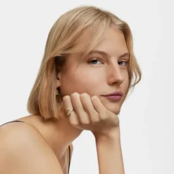 Medium 18kt gold-plated silver bear Ring with rhodolite Lligat