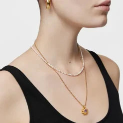 Pendant with 18kt gold plating over silver and amethyst Galia