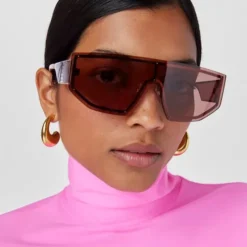 Pink Sunglasses Screen