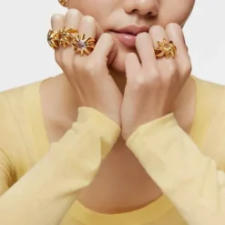 Signet ring with 18kt gold plating over silver and citrine Galia