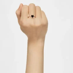 Silver Color Pills Heart ring with onyx