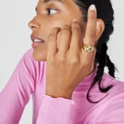 Silver vermeil flower Signet ring with cultured pearl Iris Motif