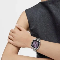 Smartwatch with steel bracelet D-Connect