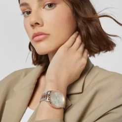 Two-tone rose gold-colored IP steel Tender Bear Watch with embossed bears