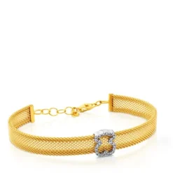 White and yellow gold Icon Mesh Bracelet with Diamonds Bear motif. Total carat weight: 0,14ct.