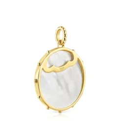 Yunque openwork pendant with 18 kt gold plating over silver and mother-of-pearl