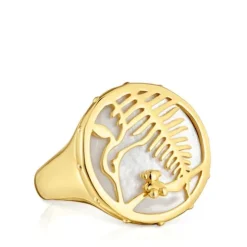 Yunque Openwork Signet ring with 18 kt gold plating over silver and mother-of-pearl